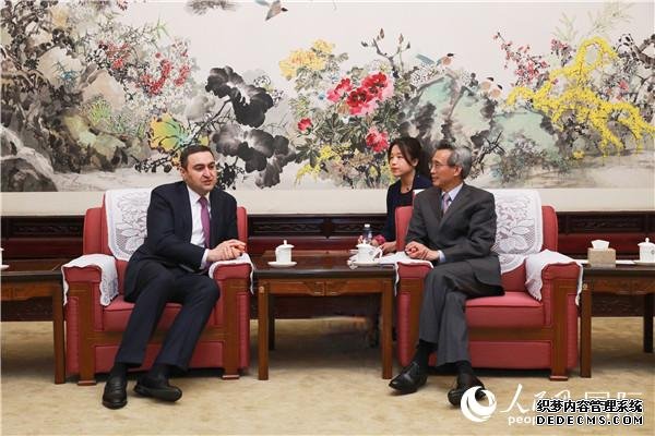 阿塞拜疆驻华大使：中国保护世界免于灾难
